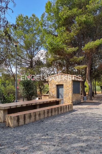 Foto d42fcbb4-ec27-4a8e-9642-eb41e4480805. Casa amb calefacció aparcament piscina a Gilet