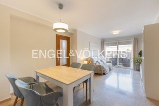 Flat in Avenida Blasco Ibáñez