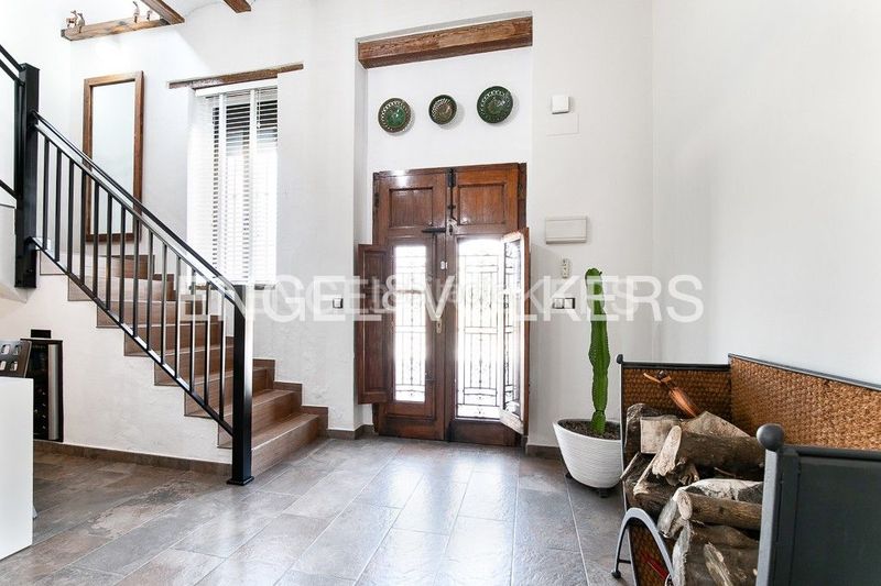 Foto 086a22a5-f3cb-4105-adb0-f7c32c963826. Casa amb calefacció aparcament a La Punta Valencia