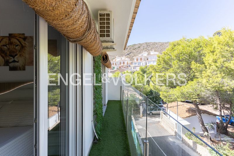 Foto 69ef8756-e6b0-4f22-ba39-76f4d5ac3774. Casa adossada amb calefacció aparcament piscina a Cullera