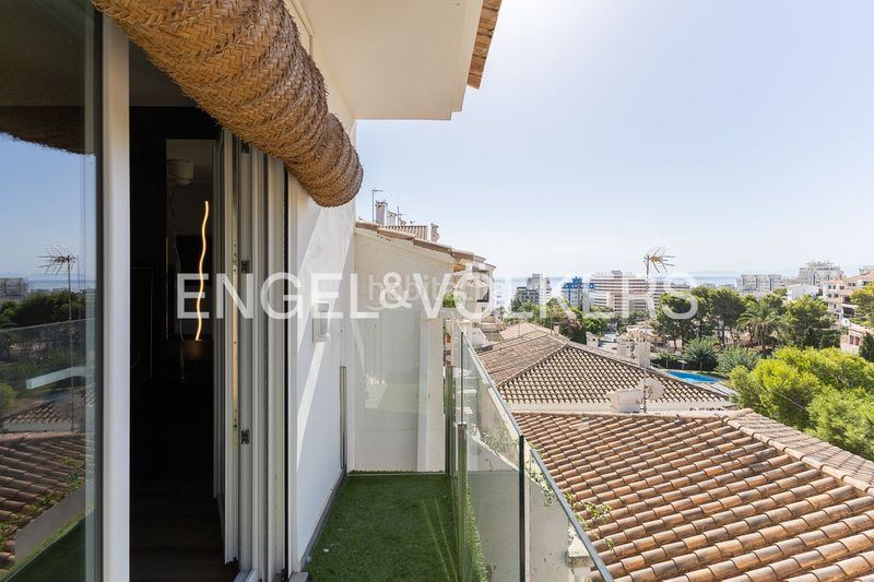 Foto ad8d4ea9-3eee-4866-ab32-6b445fdd2aab. Casa adossada amb calefacció aparcament piscina a Cullera