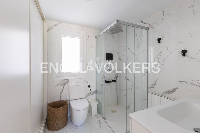 Foto ec7e388e-9d47-421e-a403-d7971743bf0b. Casa adossada amb calefacció aparcament piscina a Cullera
