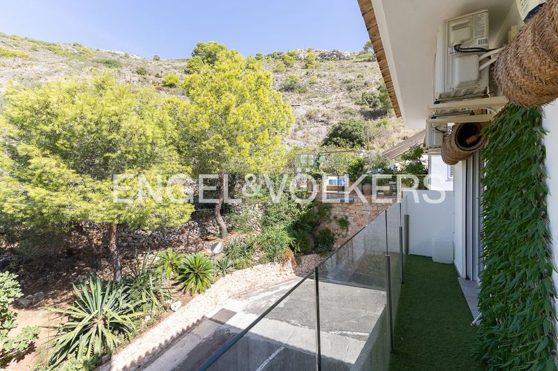 Foto f33e271c-6eb9-4f92-ad42-9a843cc529de. Casa adossada amb calefacció aparcament piscina a Cullera
