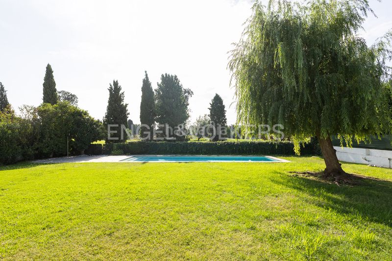 Foto 1eaf2068-859f-4b05-b2d8-4004a79986b6. Lloguer casa amb calefacció aparcament piscina a Bétera