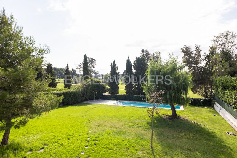 Foto 24485589-6bd8-42a9-a624-a95089e43f62. Lloguer casa amb calefacció aparcament piscina a Bétera