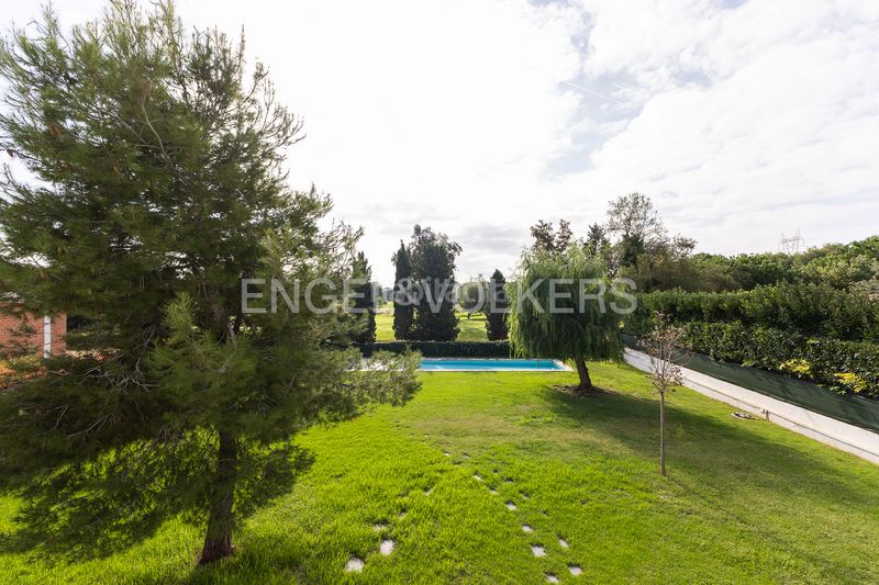 Foto bcd72827-e04c-4609-85df-c2f6abde0a7c. Lloguer casa amb calefacció aparcament piscina a Bétera