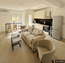 Miete Etagenwohnung in Russafa. Amplio y luminoso piso reformado con terraza en excelente ubicac