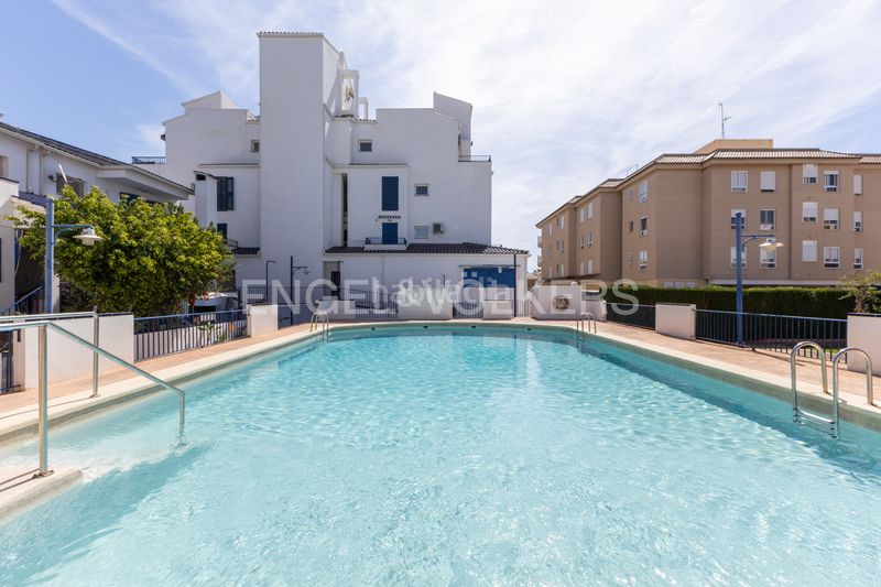 Foto 3b2f3f70-c26a-464f-b8a0-22b1bdda8788. Alquiler casa adosada adosado para corta estancia en canet den berenguer en Canet d´en Berenguer