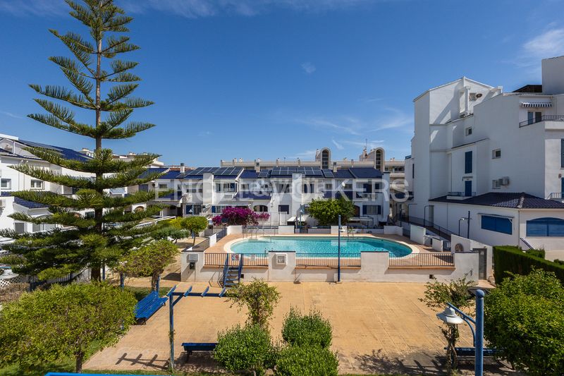 Foto 60393172-0e9f-469e-be07-1962f864c3d4. Alquiler casa adosada adosado para corta estancia en canet den berenguer en Canet d´en Berenguer