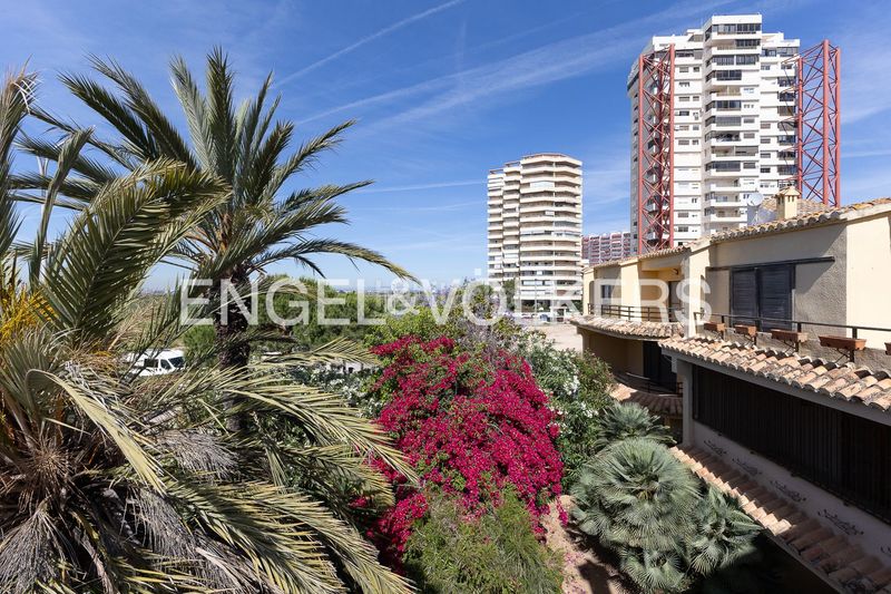 Foto 0b61d9db-b96e-4f6e-a9c7-d208a2dfb185. Affitto casa con riscaldamento parcheggio piscina in Pobla de Farnals (la)
