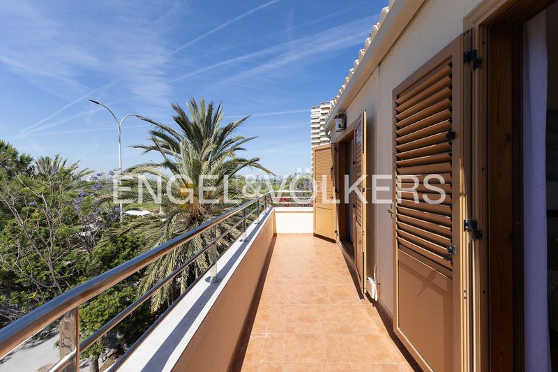 Foto 55fa6ffa-1eac-4355-bec4-4aa1922266f9. Affitto casa con riscaldamento parcheggio piscina in Pobla de Farnals (la)