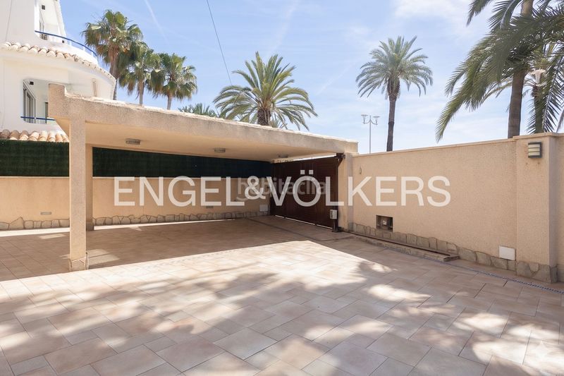 Foto 708f760d-34fb-407e-bb99-f903a8818487. Affitto casa con riscaldamento parcheggio piscina in Pobla de Farnals (la)