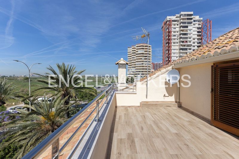 Foto c2944b47-376d-46ad-8726-9b1252bfda6c. Affitto casa con riscaldamento parcheggio piscina in Pobla de Farnals (la)