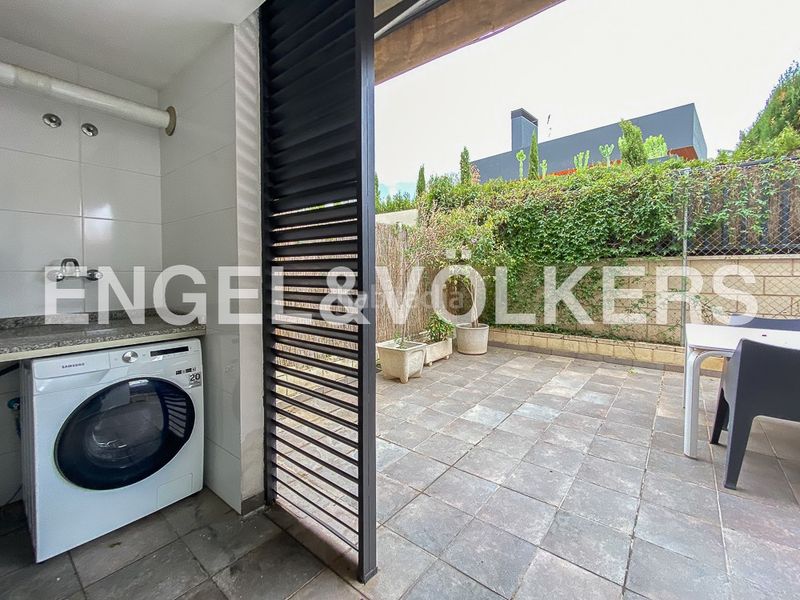 Foto 59b39b6a-9fbb-47ba-b917-3f89cf9bd049. Affitto casa a schiera con riscaldamento parcheggio piscina in Bétera