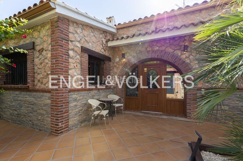 Foto 12505e3a-c49f-4458-84b0-dd9a4a70b7fd. Casa amb calefacció a Alcossebre