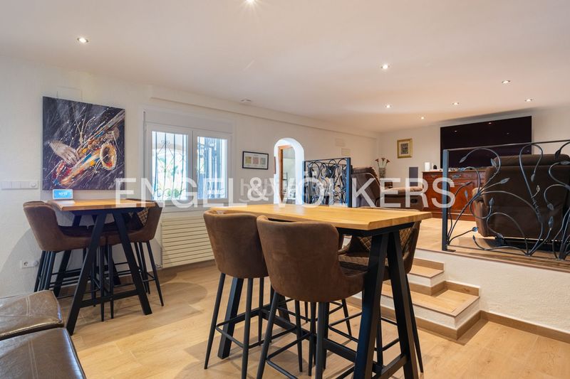 Foto a1bcf506-bdd2-4382-8588-2f271035edcd. Haus mit heizung parking pool in Orba
