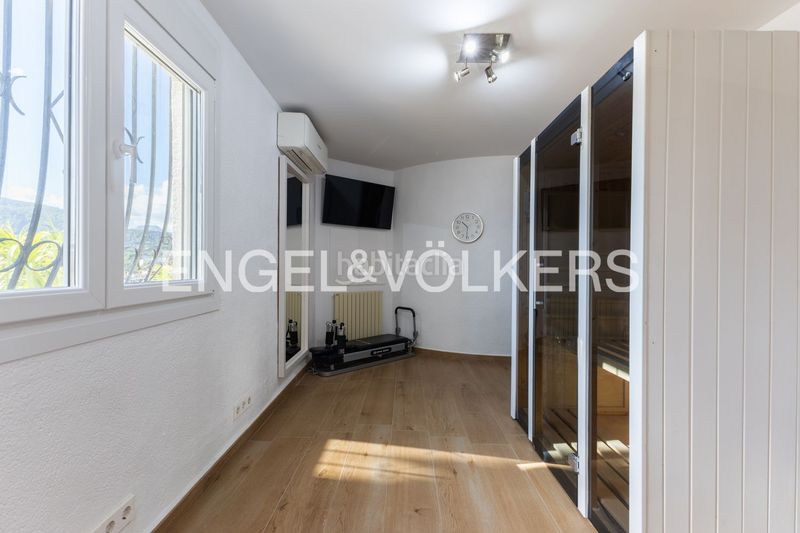 Foto da2450ae-5da6-4ca7-93b3-7068ce3161bd. Haus mit heizung parking pool in Orba