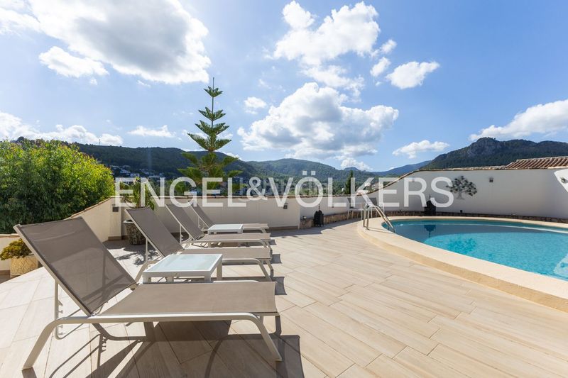 Foto fa9af27a-eb59-42a0-a203-a9a2627a92f0. Haus mit heizung parking pool in Orba