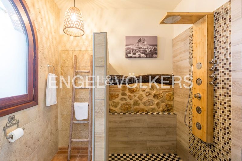 Foto 5fea47ce-1d48-4d34-87d1-96190a66d0a2. Casa amb calefacció piscina a Xaló
