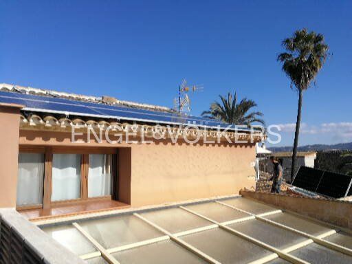 Foto 93adde82-25f9-4159-b1dd-d24b3642e7f5. Casa amb calefacció piscina a Xaló