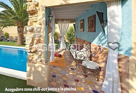 Foto b59b00f1-24f8-416f-b5fb-d89f855eb488. Casa amb calefacció piscina a Xaló