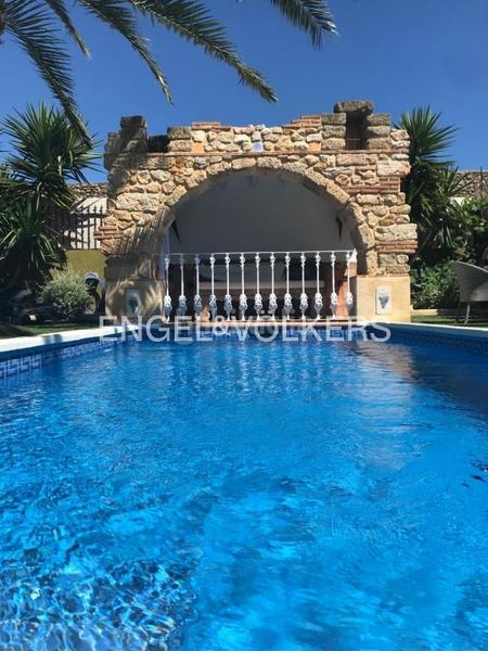 Foto e487f0f4-9d29-411a-83cf-23355b6c84d5. Casa amb calefacció piscina a Xaló