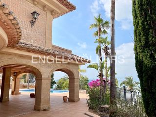 Location Maison à El Faro. Exclusiva villa independiente con vistas al mar en el faro de cu