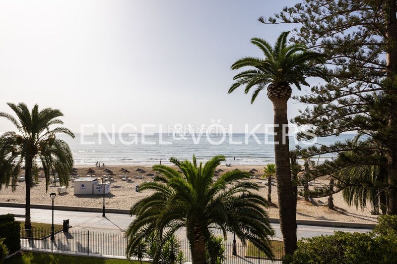 Foto 7ed8b1f5-5d12-4b2d-9dfa-e31ff3c7595f. Etagenwohnung mit heizung parking in Voramar Benicasim / Benicàssim