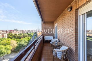 Flat in Barrio de Campanar
