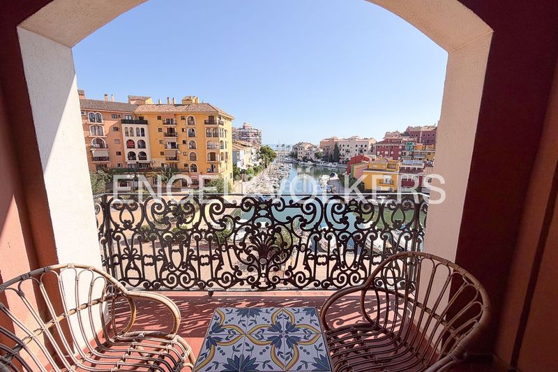 Foto 028f0077-649d-4cd9-b6f1-ead65205644c. Rent flat with heating in Port Saplaya Alboraya