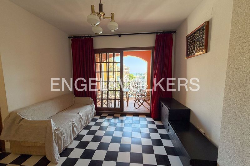 Foto 1cc971df-6444-4b36-aa64-eaed23301251. Rent flat with heating in Port Saplaya Alboraya