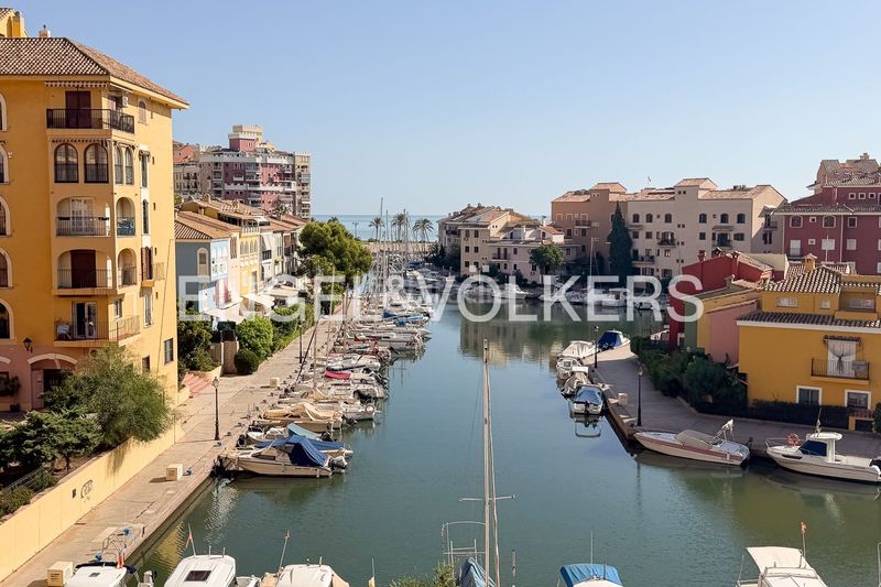 Foto d881942d-47aa-40c0-8a93-145fb8702ac7. Rent flat with heating in Port Saplaya Alboraya