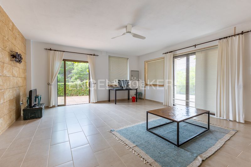 Foto 1cd07c13-52a6-44a0-9d5e-fd6ec9125a1b. Alquiler casa exclusiva villa con impresionantes vistas al mar en la corona, jávea en Xàbia