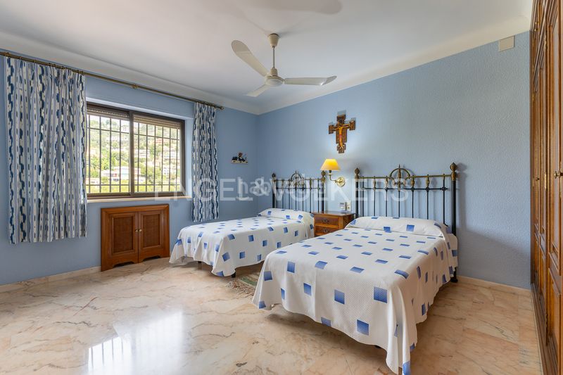Foto 61b88ca2-44cc-4ed4-bd4b-d76b63ccc46f. Alquiler casa exclusiva villa con impresionantes vistas al mar en la corona, jávea en Xàbia