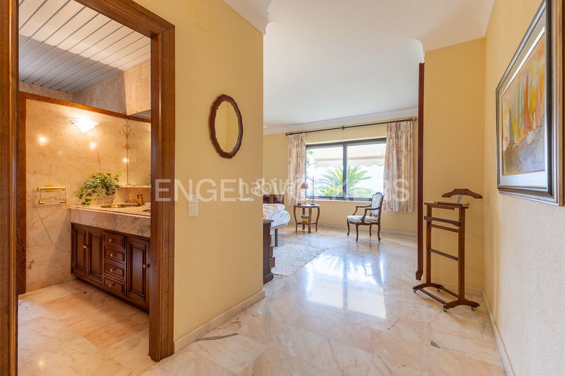 Foto 7544f635-b8c0-43f9-b321-14bd7066d8d1. Alquiler casa exclusiva villa con impresionantes vistas al mar en la corona, jávea en Xàbia