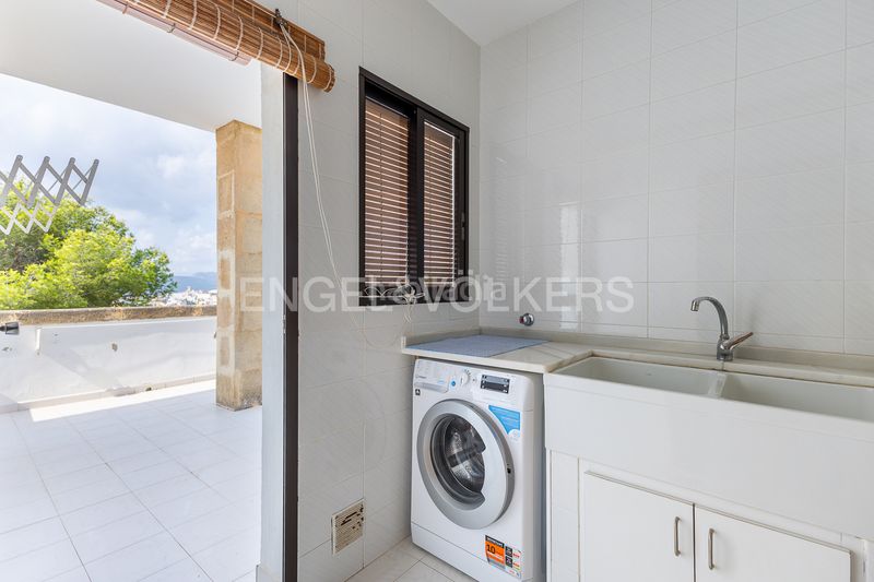 Foto 7f570ade-1c10-4df9-84b9-23f6f072b93b. Alquiler casa exclusiva villa con impresionantes vistas al mar en la corona, jávea en Xàbia