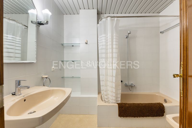 Foto b5cb4684-5def-4cf1-aa58-4f423954360a. Alquiler casa exclusiva villa con impresionantes vistas al mar en la corona, jávea en Xàbia