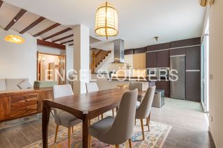 Maison jumelée à Xeresa. Casa familiar de gran amplitud y encanto mediterráneo en el cora