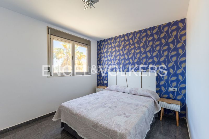 Foto fcd691f3-6f5b-43b0-a801-484efb53d358. Reihenhaus mit heizung parking in La Torre-Playa de Chilches Moncofa
