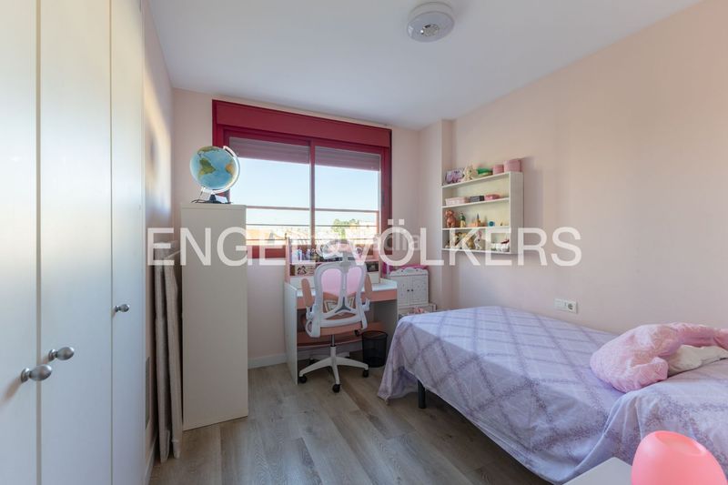 Foto d0a3d8e2-b252-40ea-b03e-c58c272f935e. Pis amb calefacció aparcament a Platja de la Pobla de Farnals Pobla de Farnals (la)