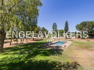 Mas à Requena. Finca de ensueño en requena valencia
