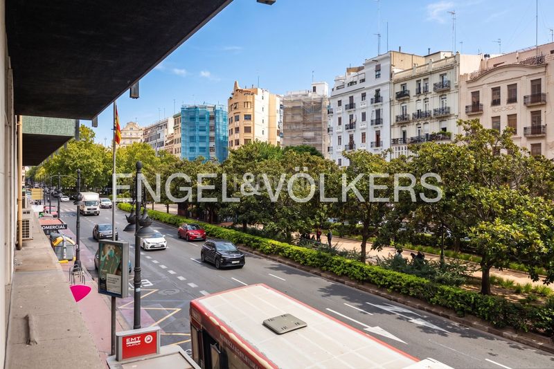 Foto aa1e9d9e-205b-42ca-b295-8ea22a4e017f. Pis amb aparcament a Arrancapins Valencia