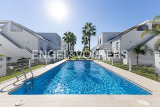 Penthouse in Oliva Playa. Ático con encanto a 100 metros de la playa de les deveses