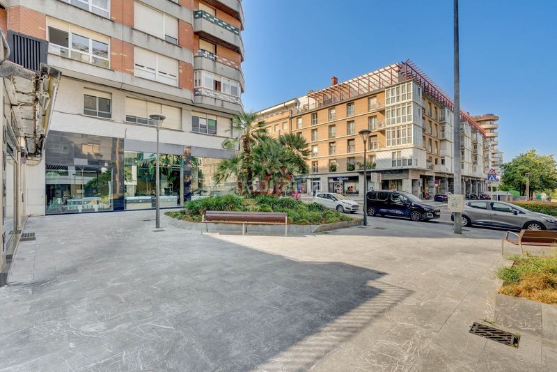Foto 170376d6-c7c7-48a7-9ccf-149e493331fe. Locale commerciale in Pinar - Anaka - Belaskoenea Irun