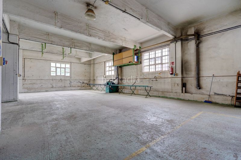 Foto ce7888ba-8a06-46bb-b52b-948da75bb364. Bâtiment à usage industriel dans Hernani