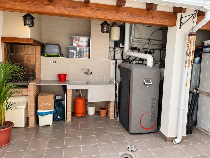 Foto 356e1973-2722-4d14-90f0-c4c96bd3e46e. Miete etagenwohnung mit heizung in Ador