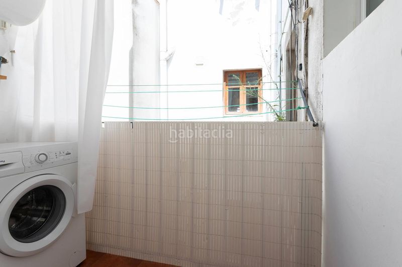 Foto d8e2052b-b8c7-412d-92f8-757bbff93816. Pis amb calefacció a Raval Barcelona