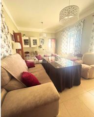Etagenwohnung en Lepe. Piso independiente