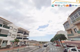 Pis en Guargacho. Guarchacho. piso 2 habitaciones, 2 ba�os, cocina independiente,