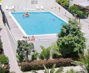 Apartamento en Cho - Parque de la Reina. Tenerife sur. parque la reina 2 habitaciones plaza garaje y tras